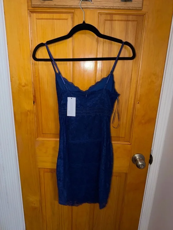 Guess Navy Blue Lace Mini Dress - Picture 2 of 2